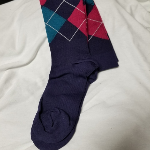 Elite Performance Compression Socks - Picture 1 of 2
